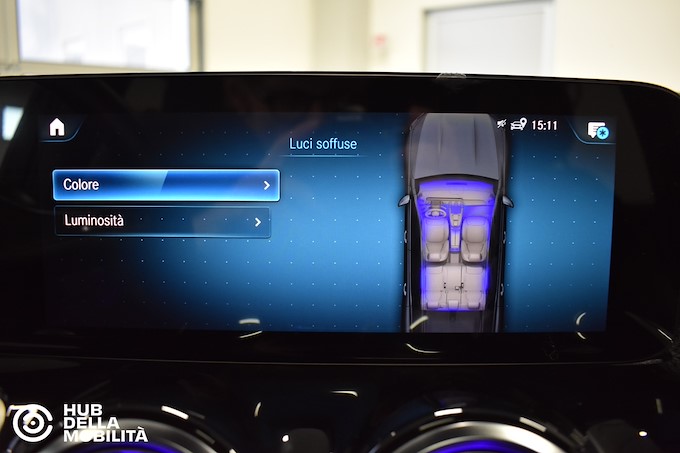 MERCEDES-BENZ GLB 200 d Automatic Premium